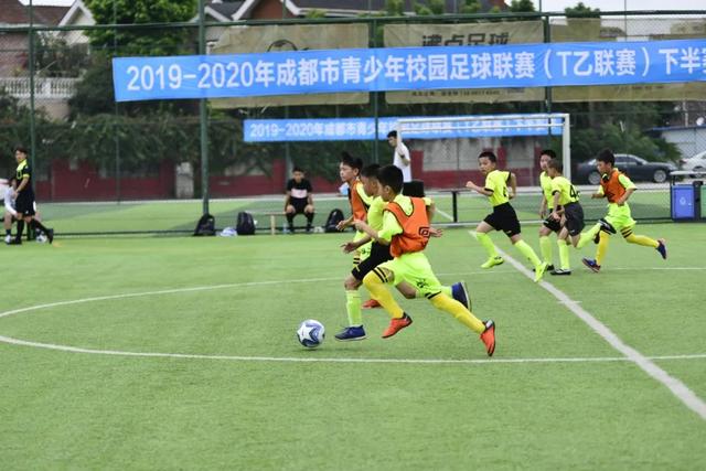 足协裁判评议：铜梁龙2-3国安3例判罚均无错判